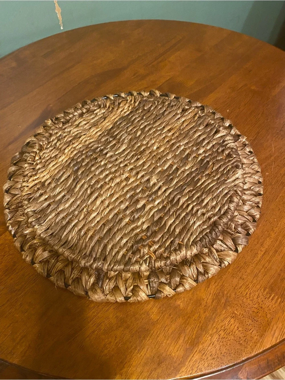 Vintage Wicker Ratten Charger